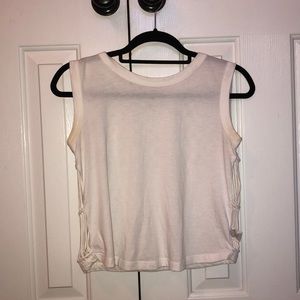 BILLABONG white tank with design on back